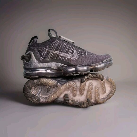 Nike Air‎ Vapormax Sz 6.5 2020 Flyknit FK TRIPLE BLACK DARK GREY - Picture 2 of 16